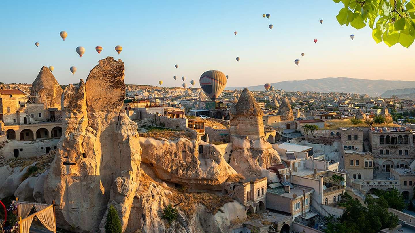 Eker Travel 